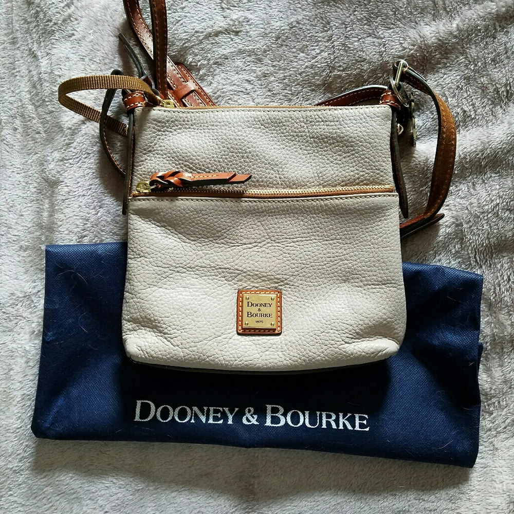 Dooney and Bourke purse